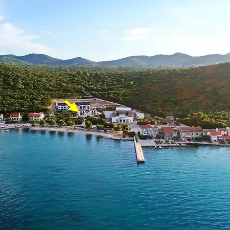 Dalmatinka Villa *
