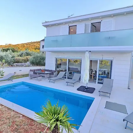 Villa Dalmatinka Drače