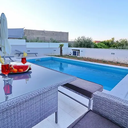 Villa Dalmatinka Drače